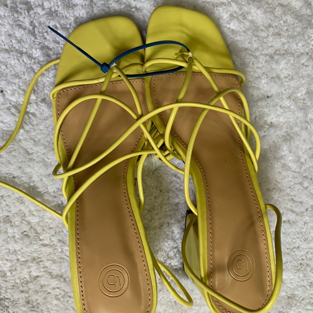 UO yellow Strappy sandals